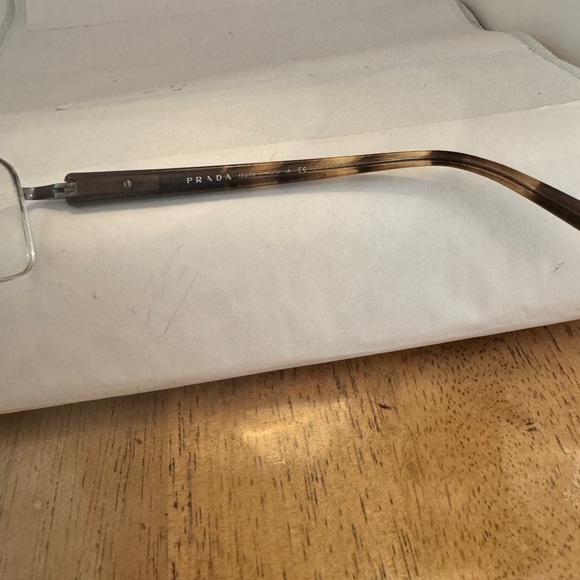 Prada eyeglasses - Picture 2 of 4